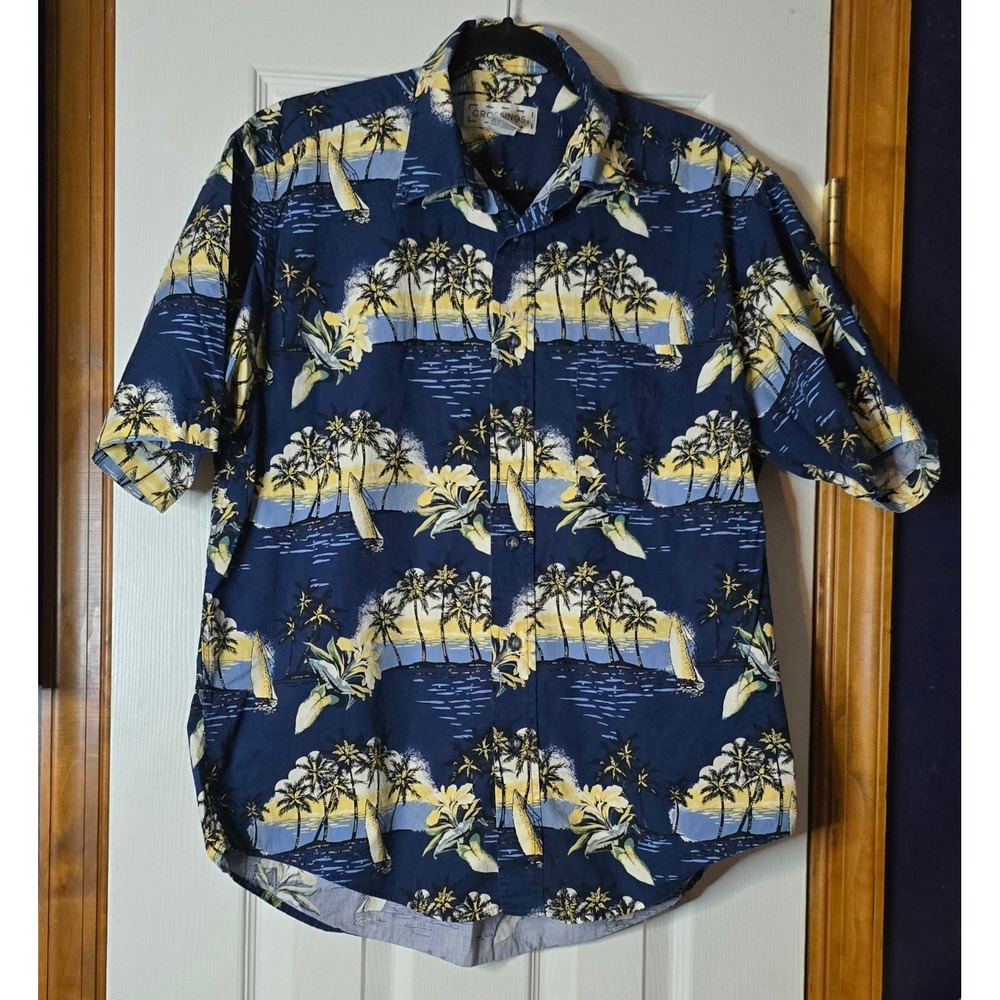 Men's M Button Up Hawaiian Shirt Beach Vacation Resortwear